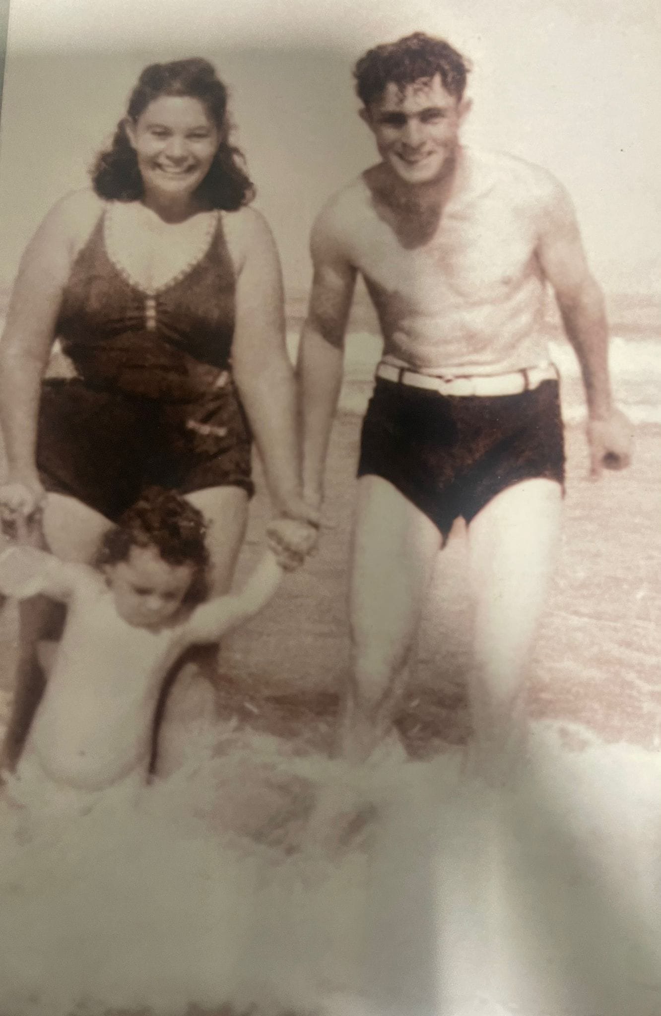 זיכרון בסלון
