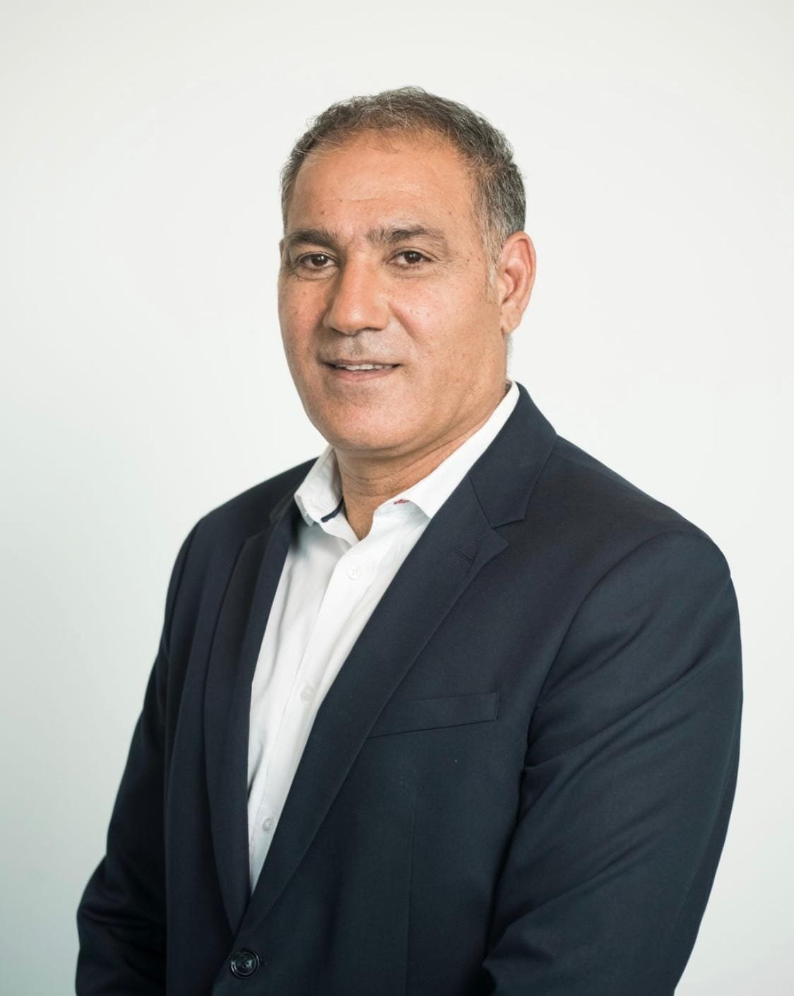 "העירייה מתנהלת כמו משפחה באוברדרפט"