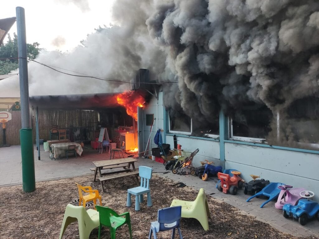 שריפה בגן הילדים בהוד השרון רגע לפני פתיחתו