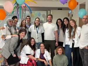 לא רק גלי חום: 8 מתוך 10 נשים יחוו תסמינים בגיל המעבר – ורבות כלל לא יודעות שזה המקור