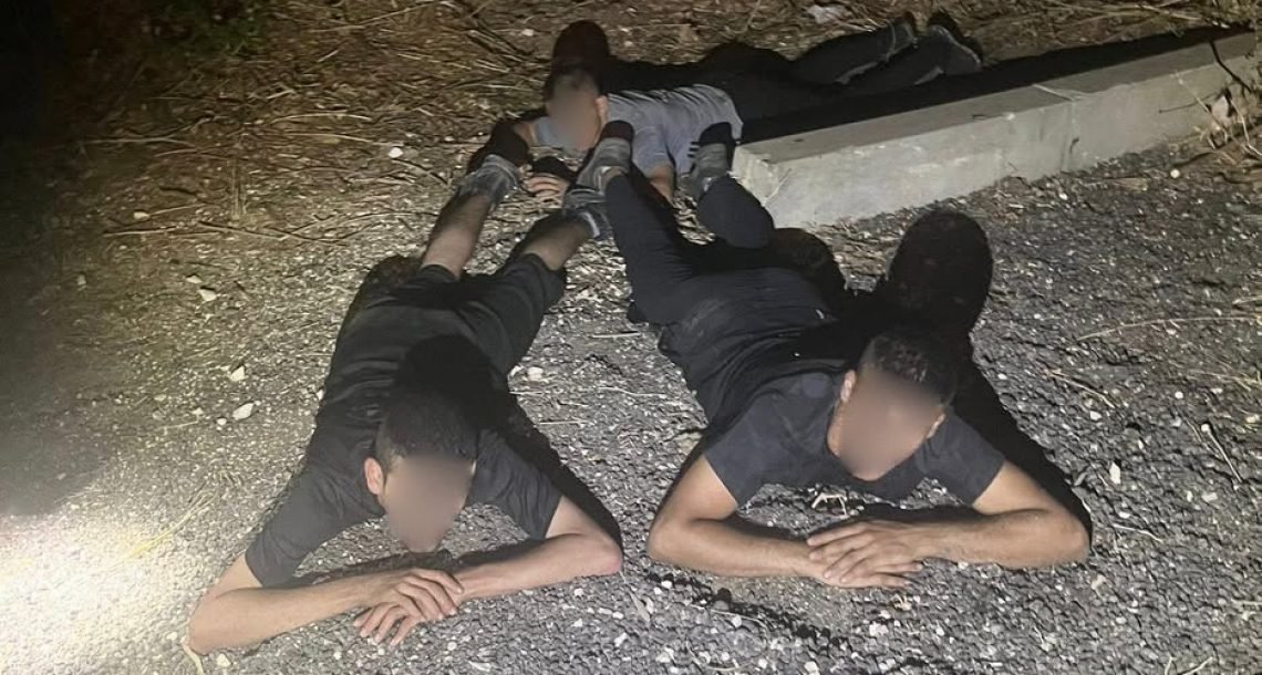תפיסת שתי חוליות פריצה בהוד השרון: עירנות הסיור העירוני הובילה למעצר דרמטי בלילה
