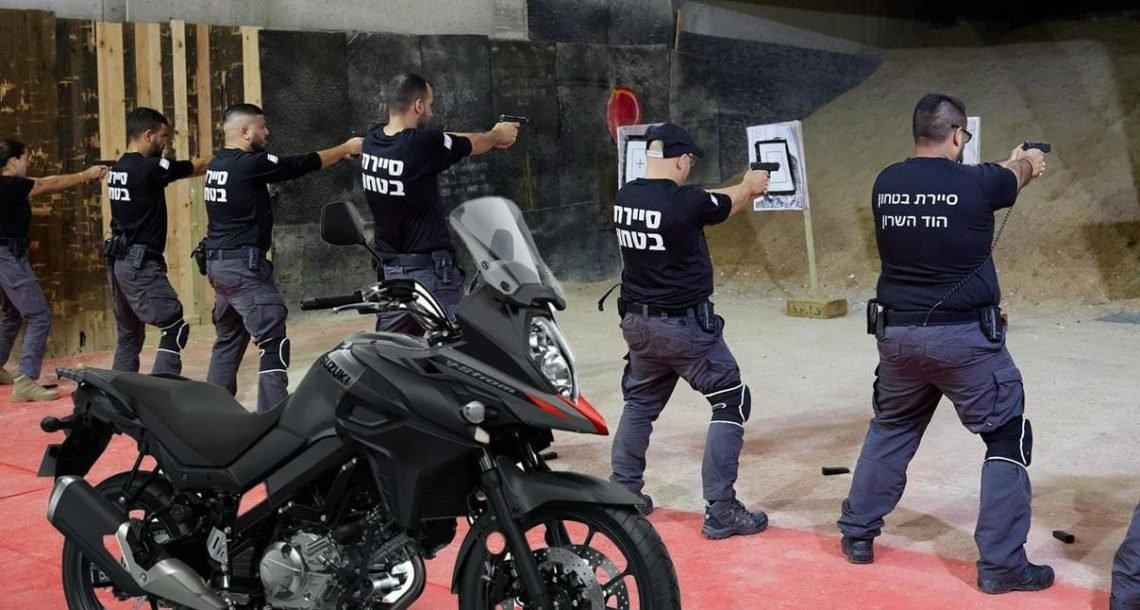 מהפכת ביטחון בהוד השרון: סיירת האופנועים העירונית יוצאת לדרך
