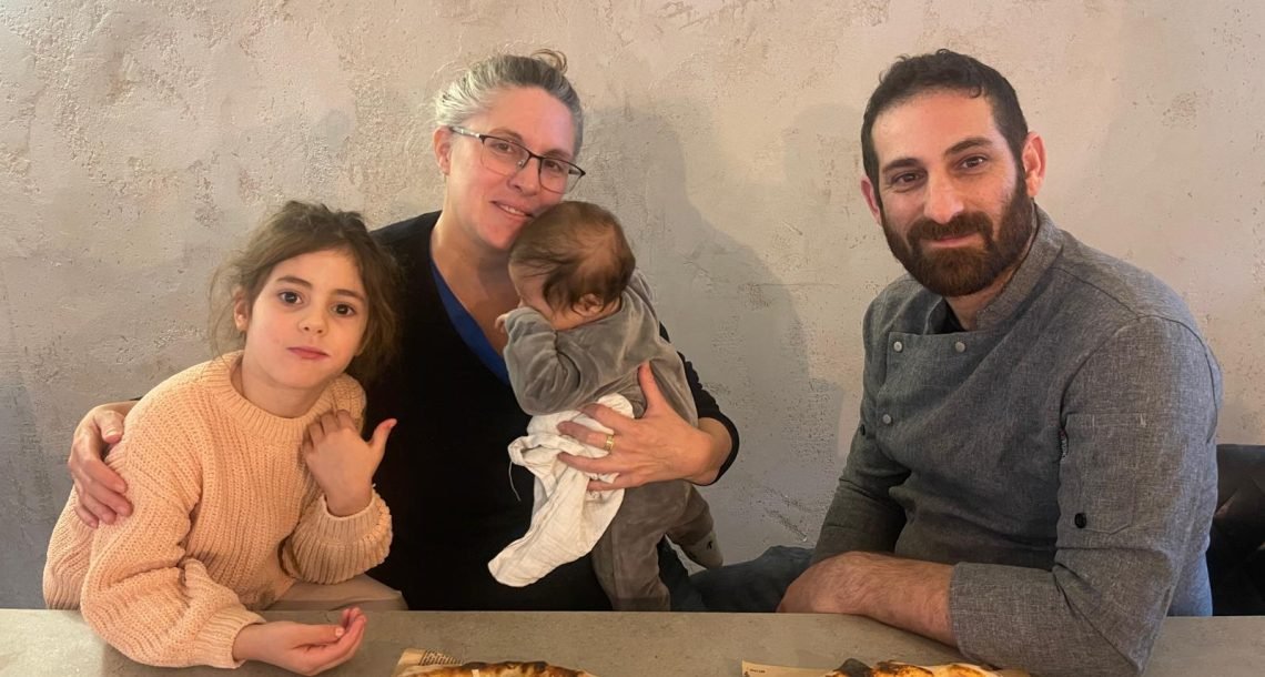 פודטראק הפיצה מעוטף עזה הפך למפעל פיצה בהוד השרון