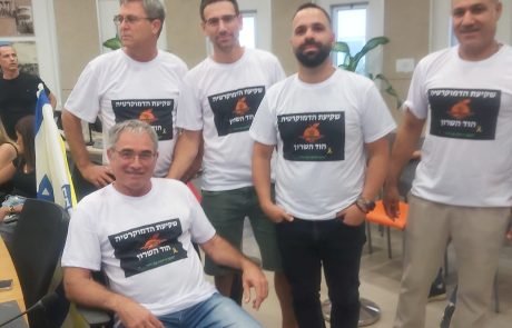 "דמוקרטיה בחושך": נדב דואני תוקף את התנהלות עיריית הוד השרון סביב אישור התקציב