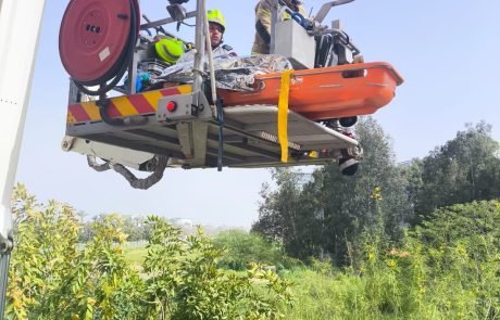נפל מקומה רביעית ונחת במרפסת שכנים – החילוץ הדרמטי בהוד השרון