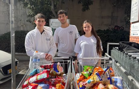 יחדיו לא שוכחים: בני הנוער מהוד השרון שמחזיקים את הזיכרון בחיים